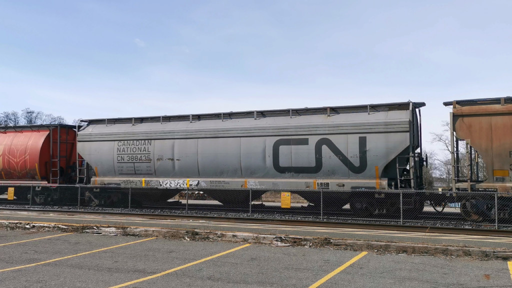 CN 388435